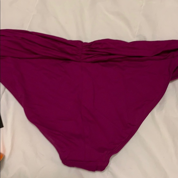 NWT bikini bottoms magenta color. - Picture 4 of 5